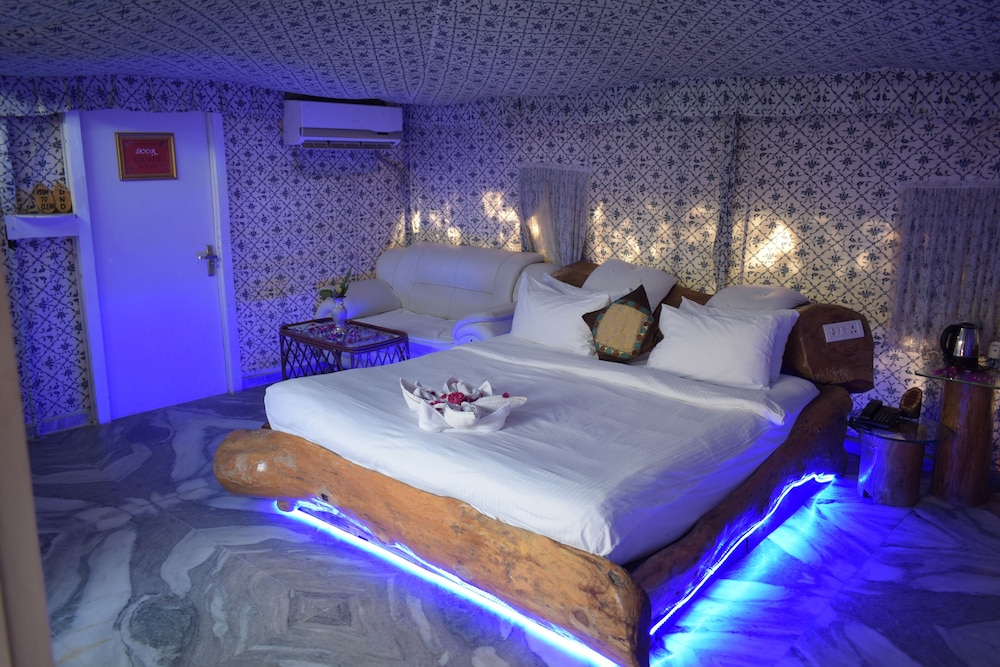 Lohagarh Fort Resort 39/91