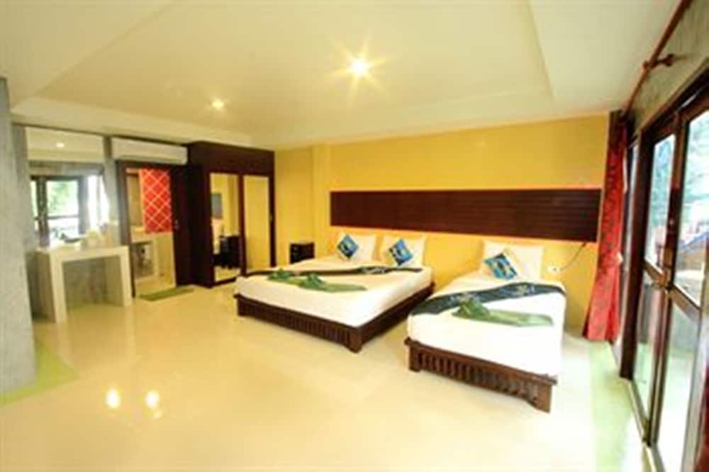 THARATHIP RESORT 23/68