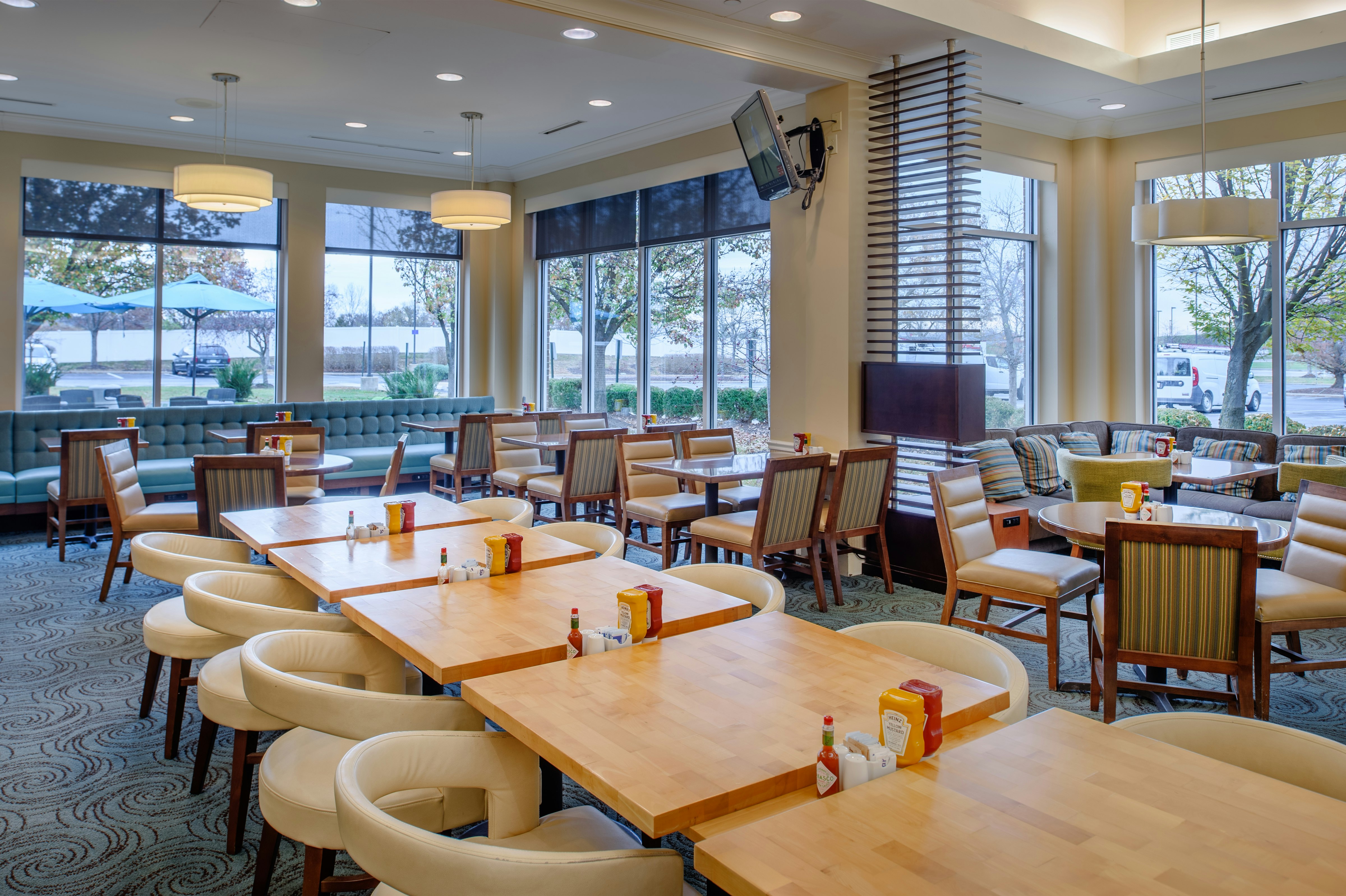 Hilton Garden Inn St Louis O Fallon Mo 34/49