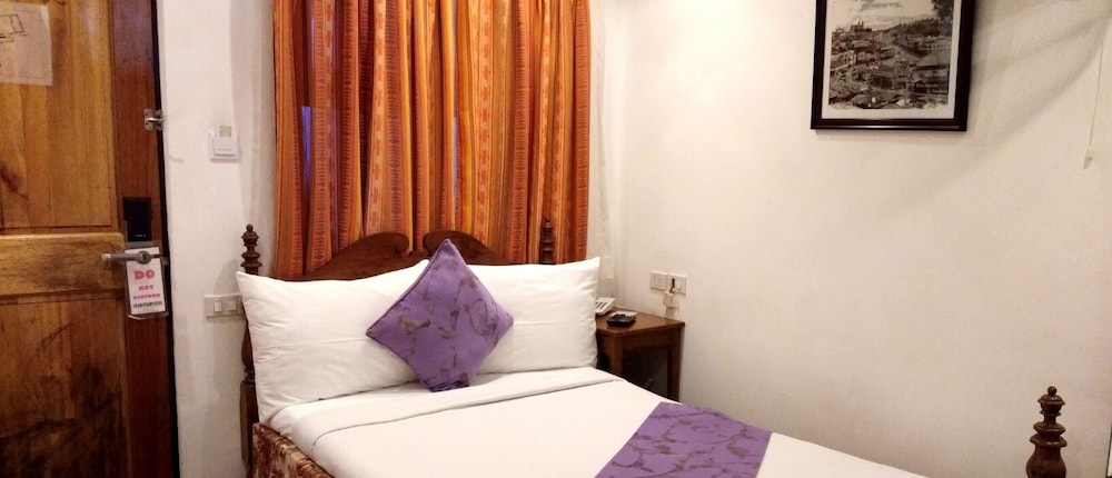 Safari Lodge Baguio By Log Cabin Hotel 11/76