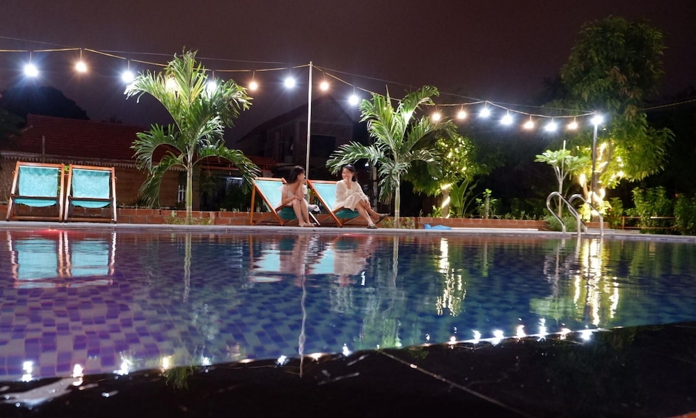 Ninh Binh Mountain Side Homestay & Cafe 34/67