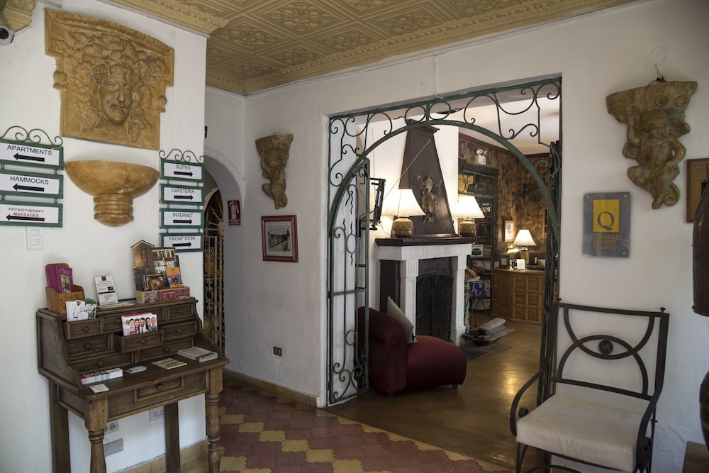 Boutique Hotel Antinea 64/76