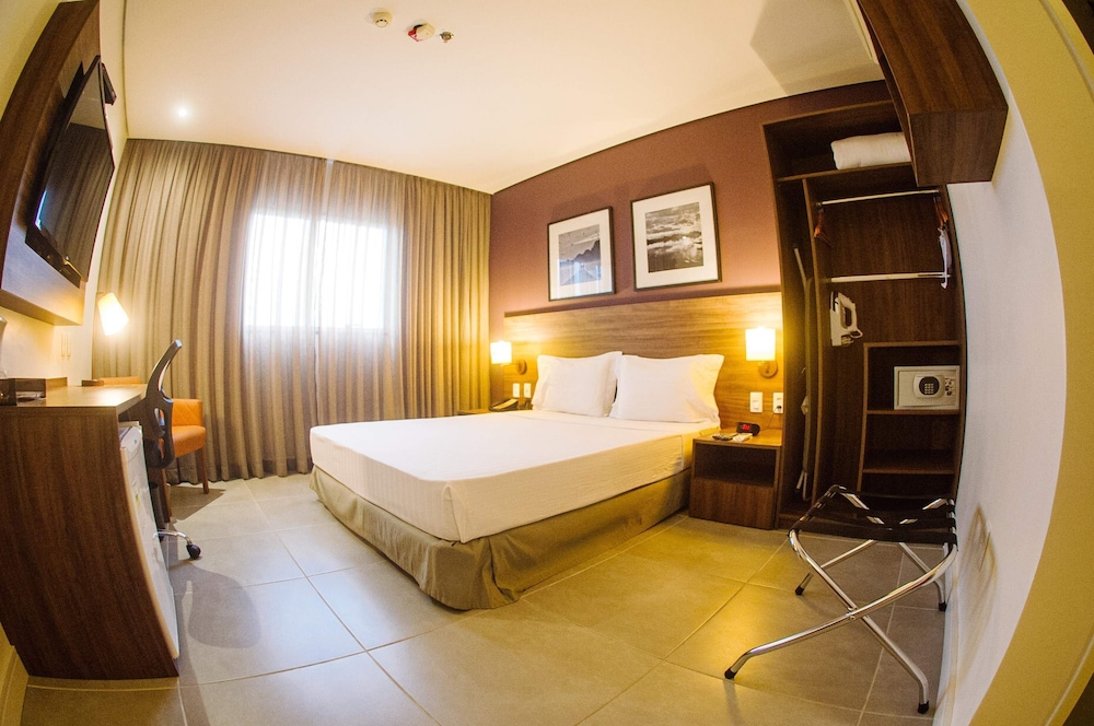 Diff Hotel 19/68