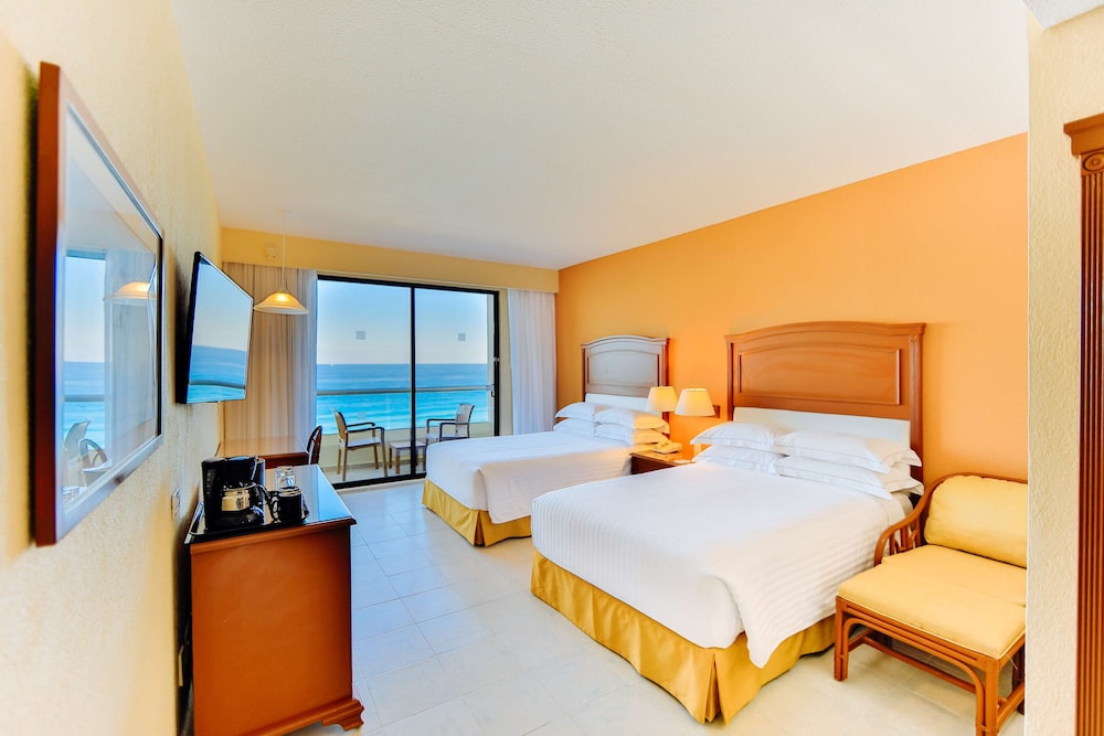 Occidental Tucancun 22/67