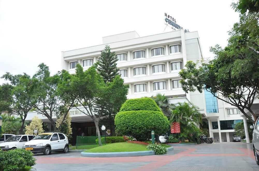 Hotel Cenneys Gateway 42/49
