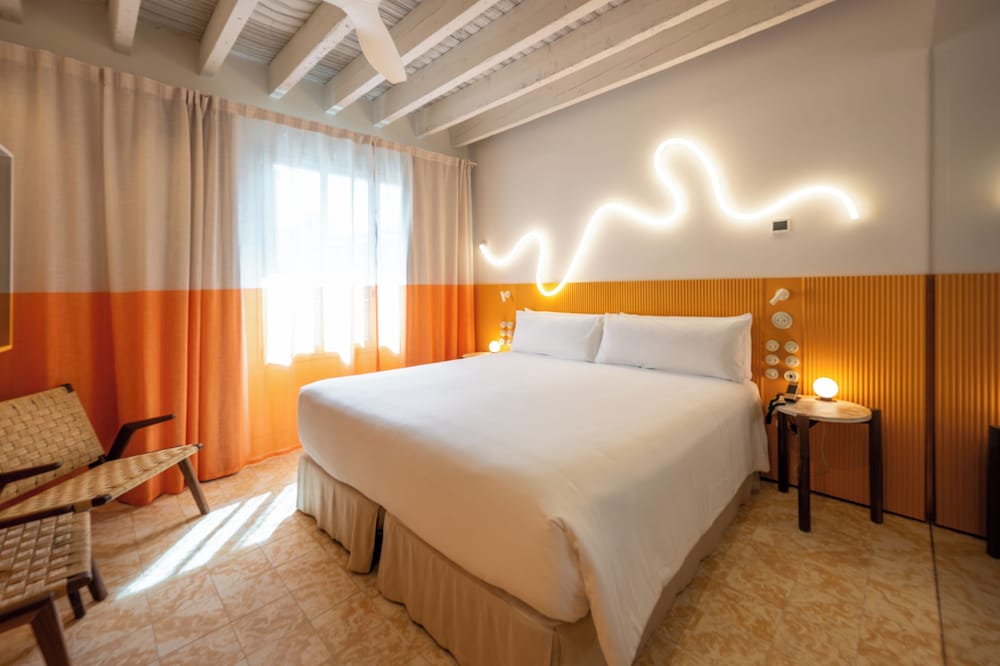 Terreno Barrio Hotel 16/50