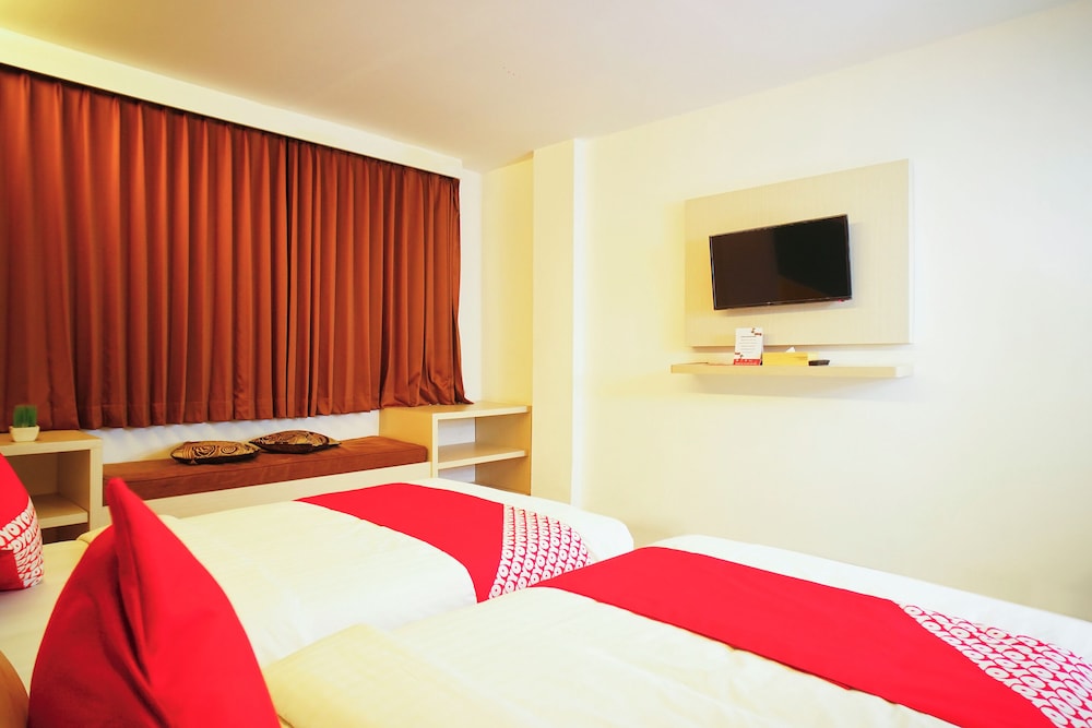 Collection O 166 Hotel Princess 26/33