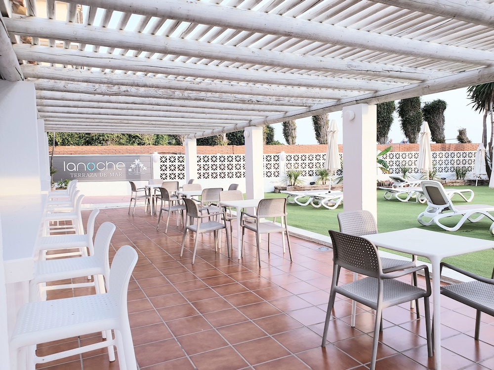 Hotel Santa Rosa 46/58