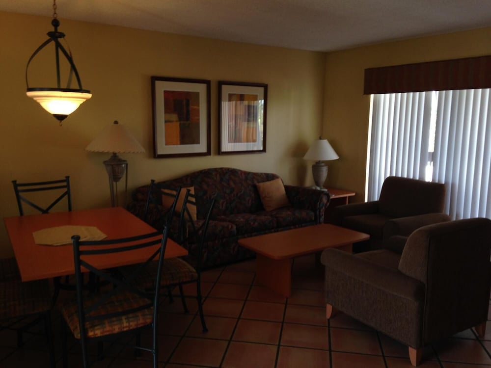 Surfsider Resort 39/62