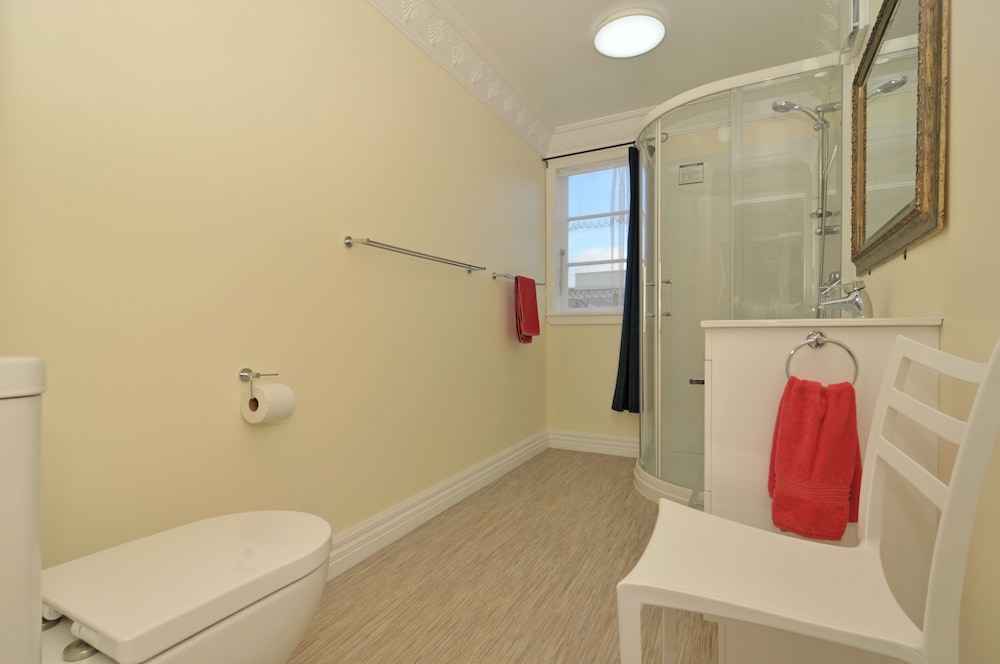 Richmond Guest House Bed & Breakfast 43/45