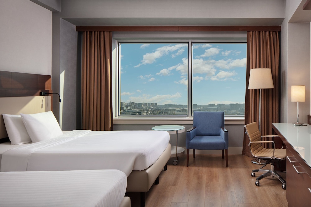 Deluxe Room-