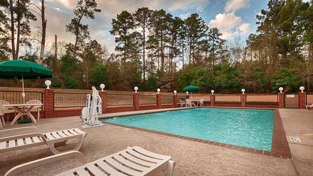 Best Western Inn Of Nacogdoches 3/31