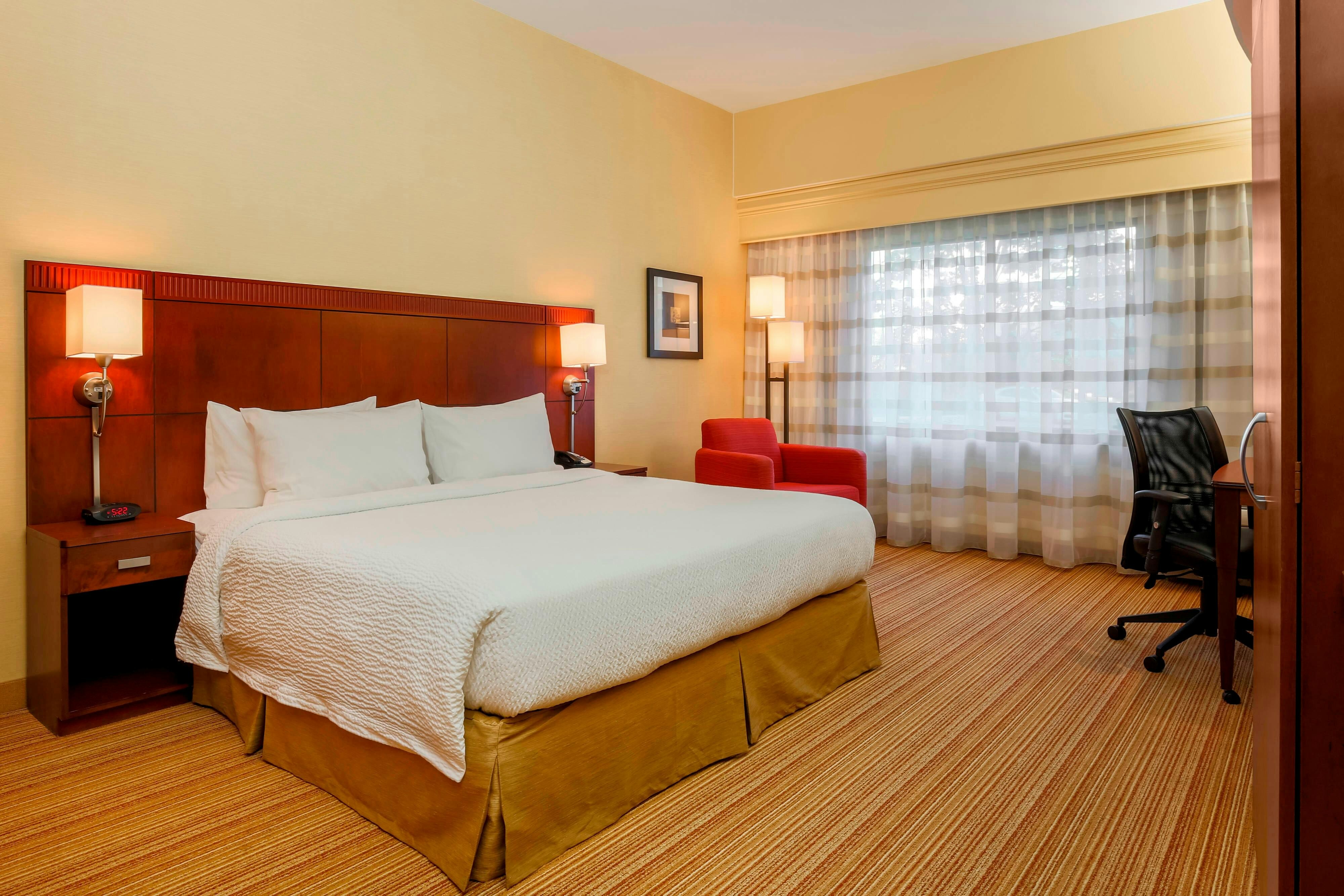 Courtyard by Marriott Potomac Mills Woodbridge 3/12