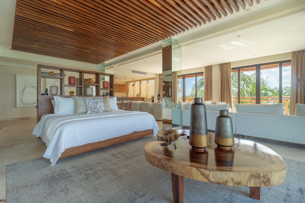 Presidential, Suite, King Bed, Ocean View, Terrace