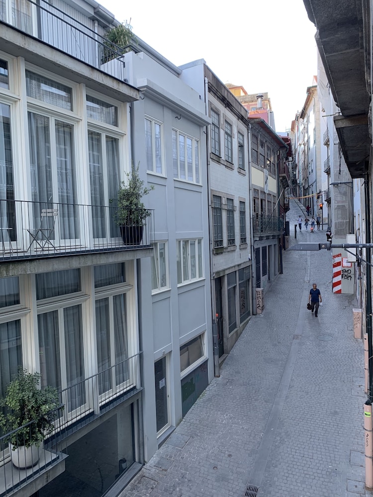 Clerigos Prime Suites by Porto City Hosts 39/50