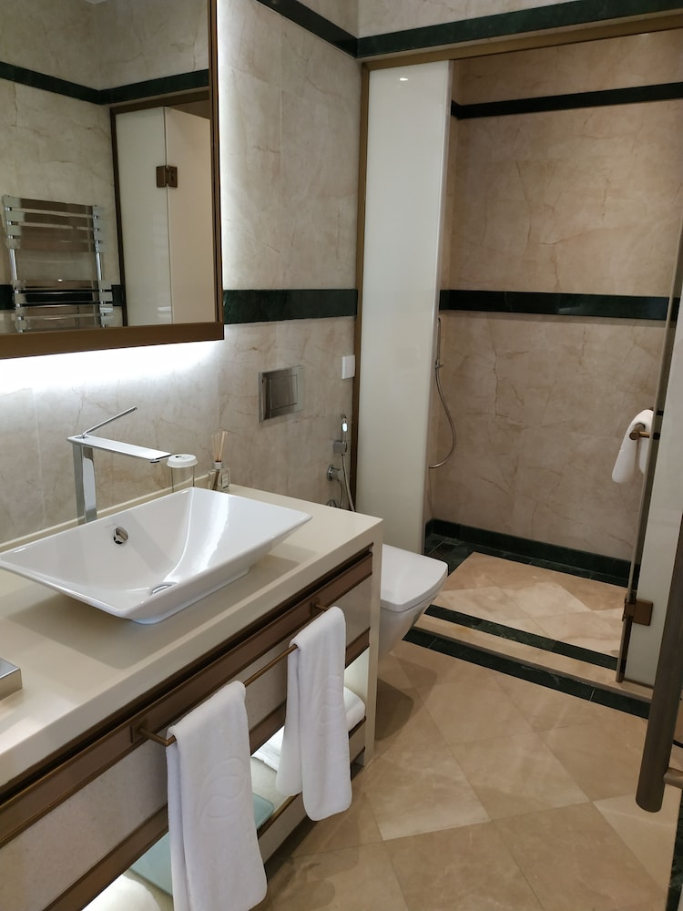 Dreamland Golf Hotel Baku 69/69