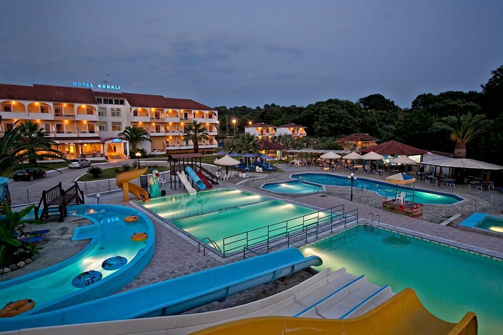 Kanali Hotel 35/48