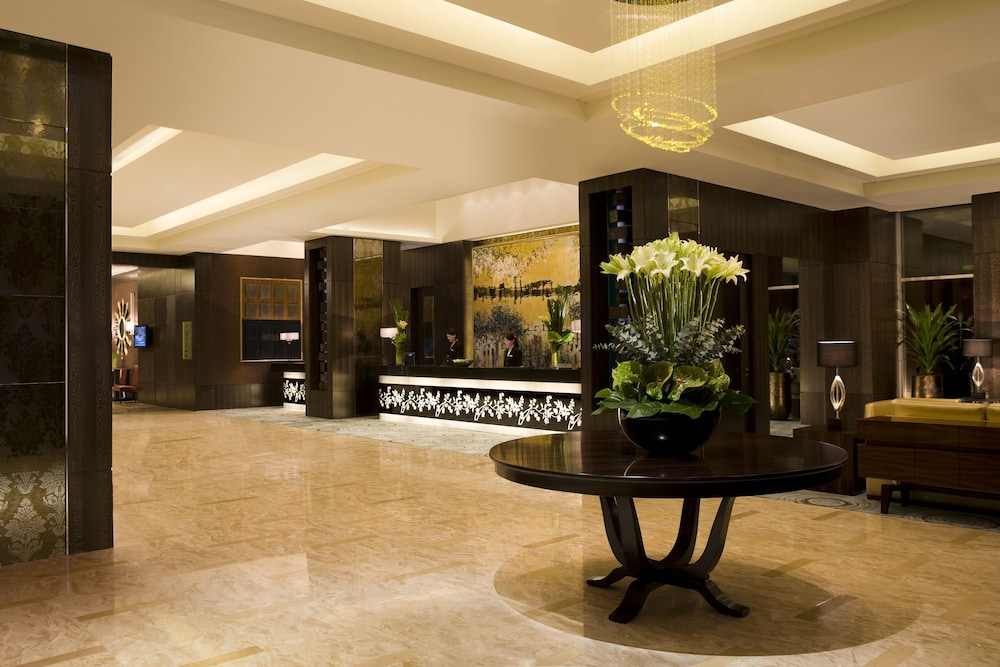 Courtyard By Marriott Xujiahui 40/56