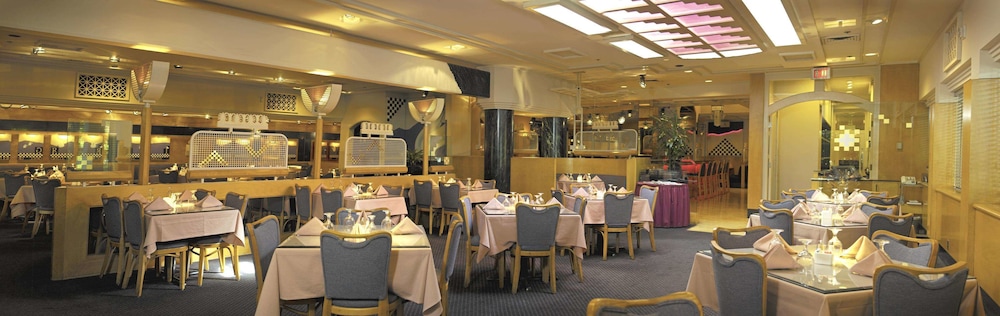 Somerset Inn, WorldHotels Distinctive 34/49