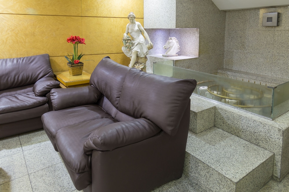 Hotel Bandeirantes 48/69