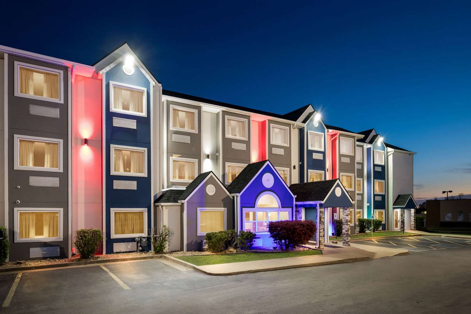 Microtel Inn & Suites by Wyndham Tulsa / Catoosa Route 66 12/17