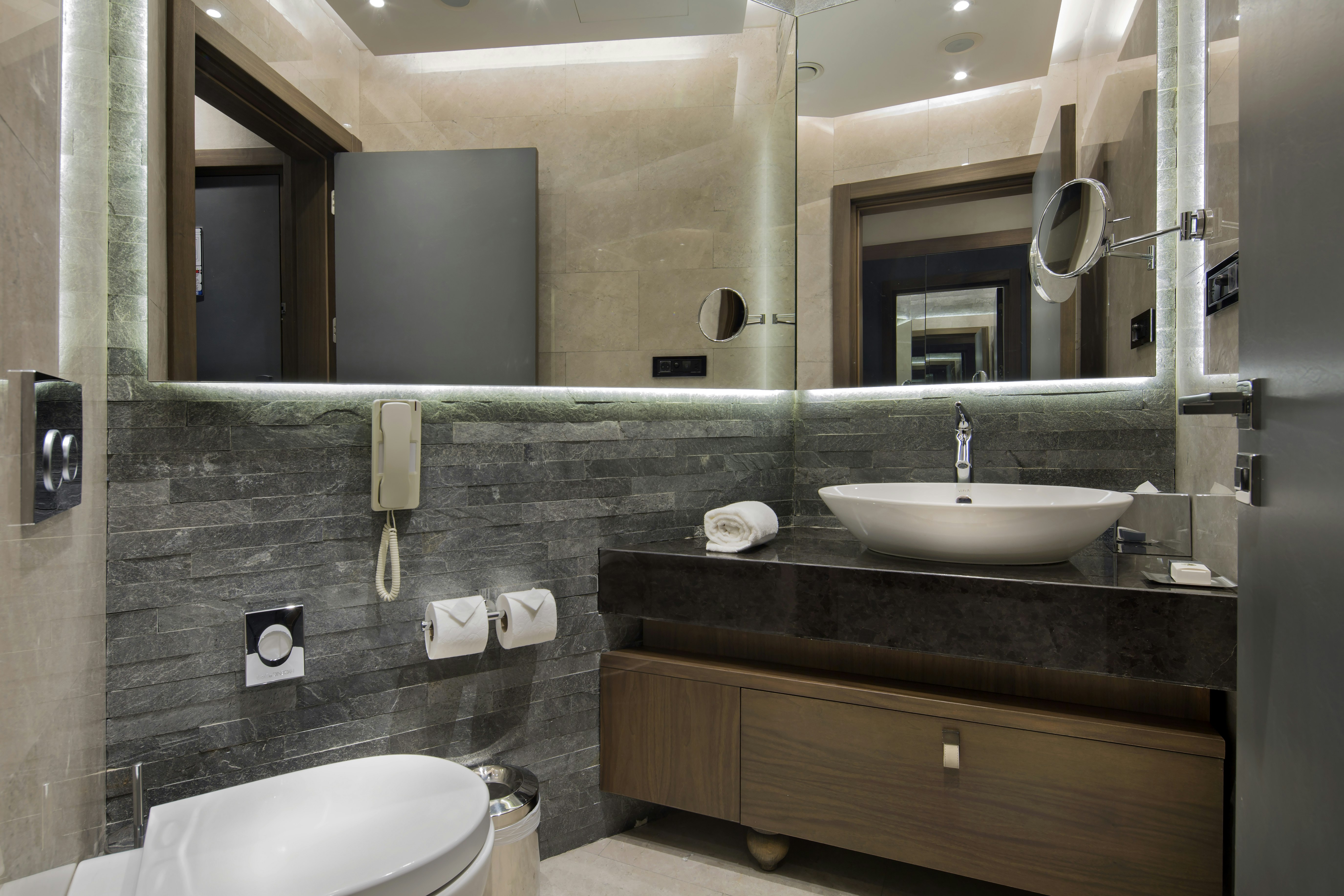 Doubletree By Hilton Istanbul Piyalepasa 79/82