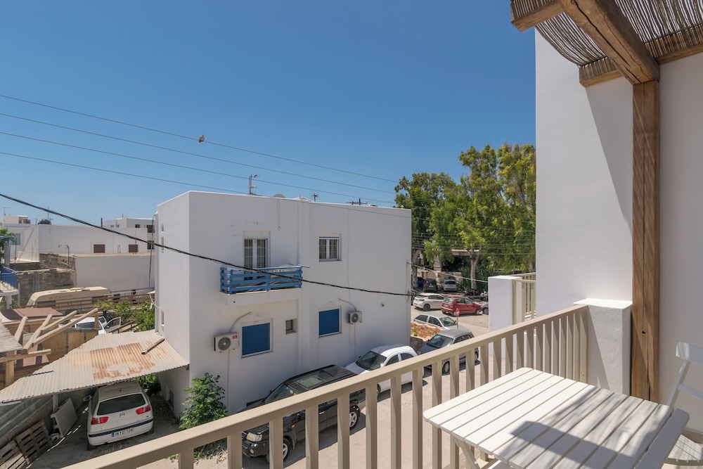 Arco Solium Suites 5/48