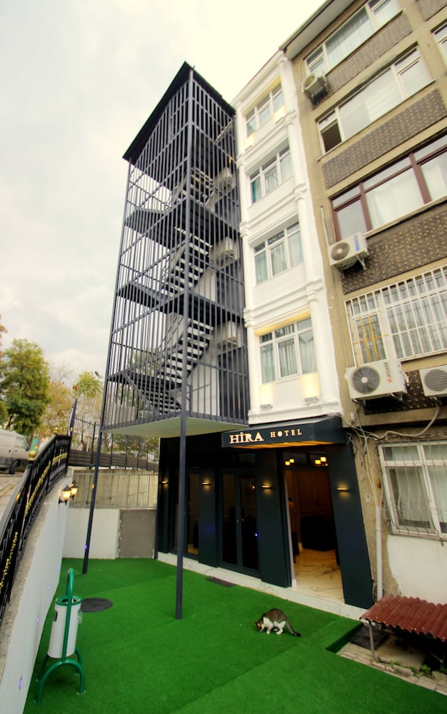Hira Hotel 10/57