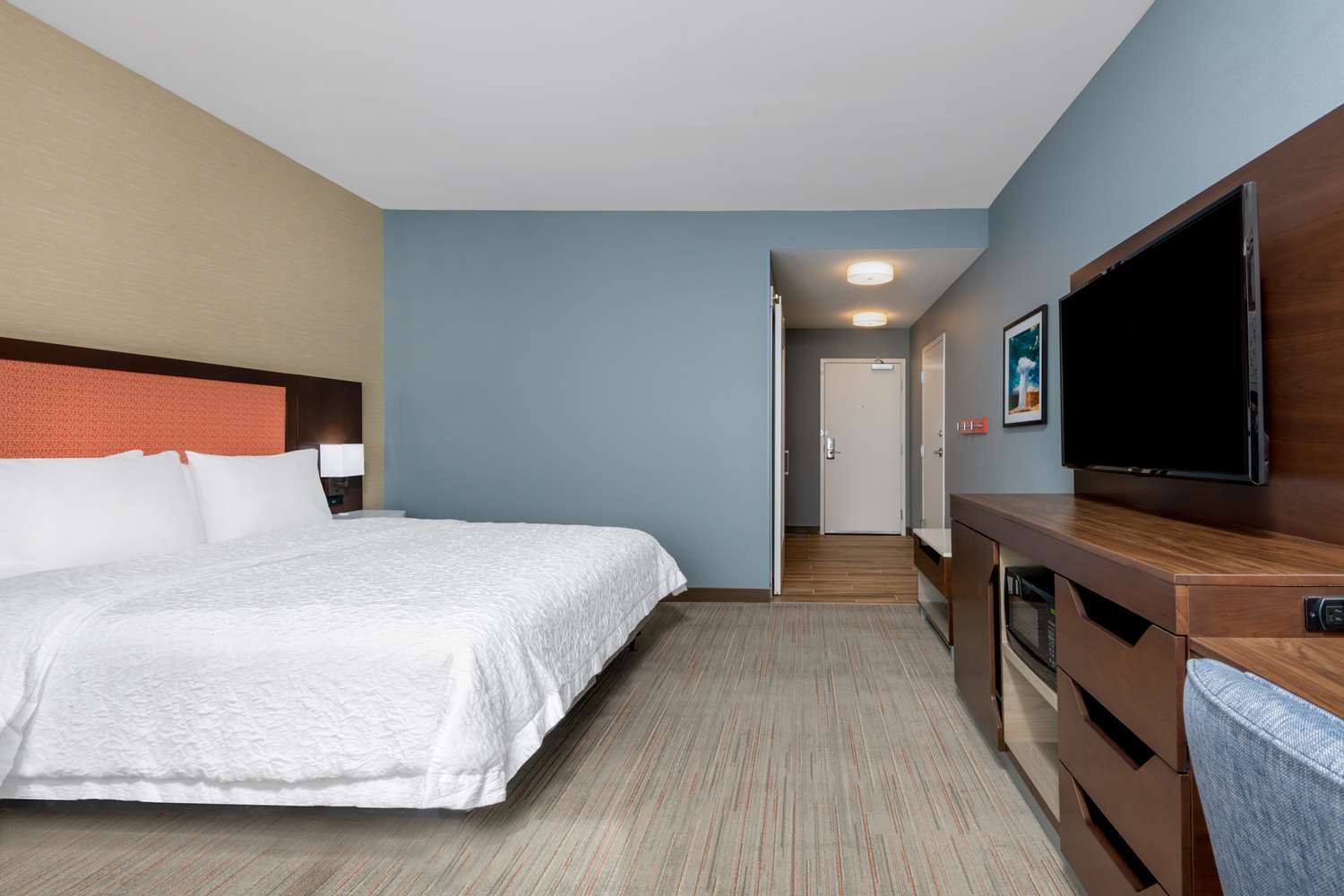 Hampton Inn Suites Cody Wy 8/28