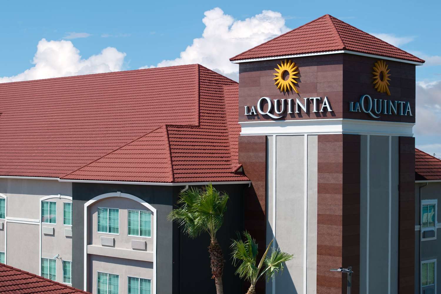 La Quinta Inn Suites Raymondville 2/29