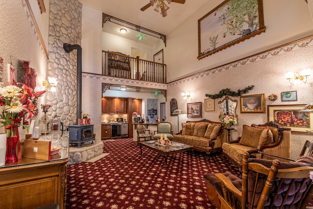 Apples Bed Breakfast 54/71