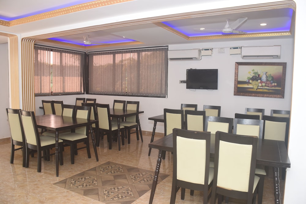 Athi Resorts 30/50