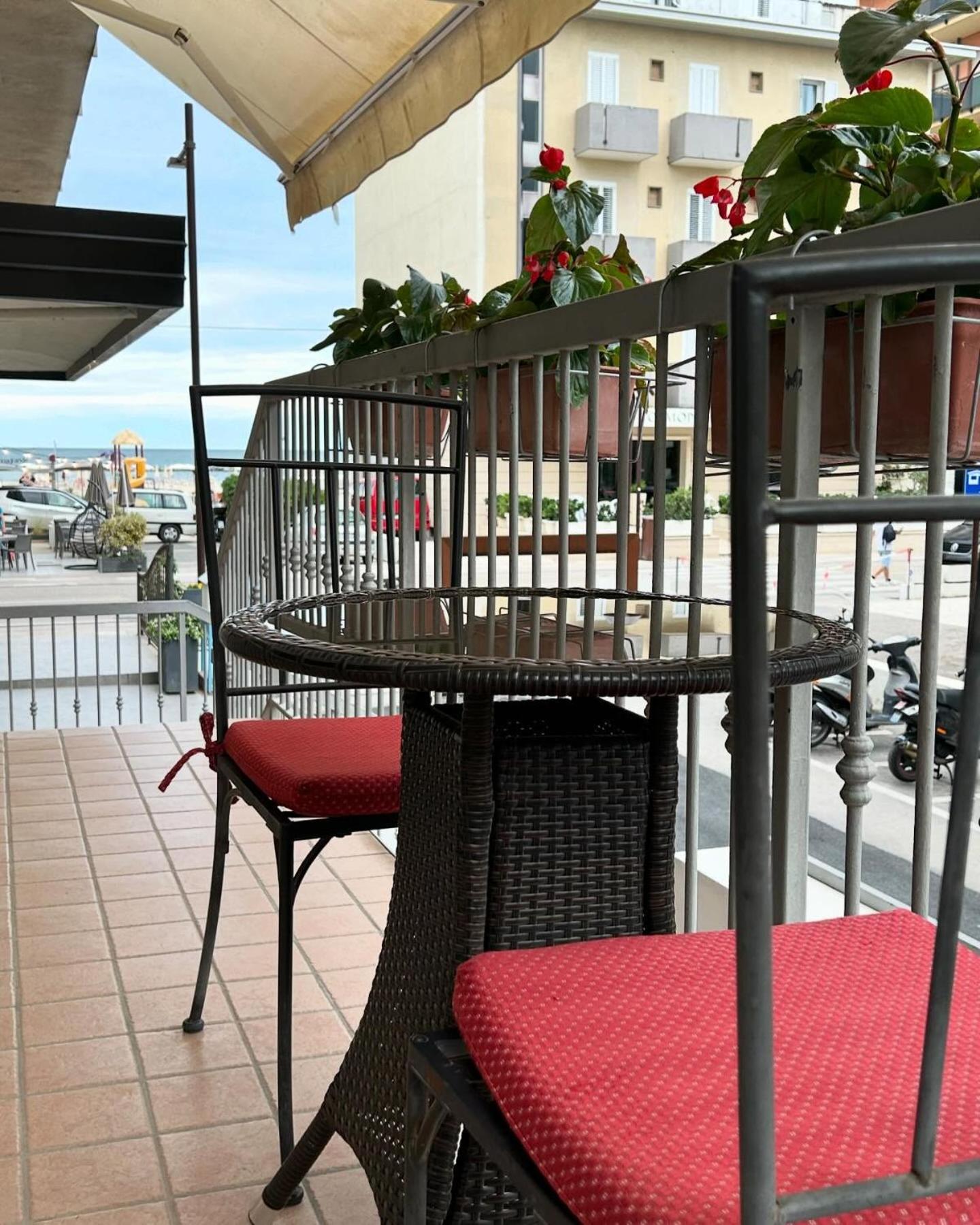 Hotel Rose Nuove 19/27
