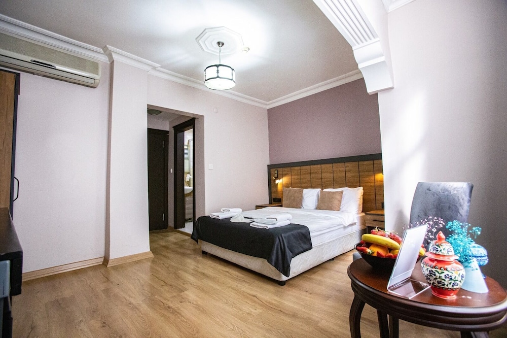 COMFORT HOTEL TAKSIM 13/49