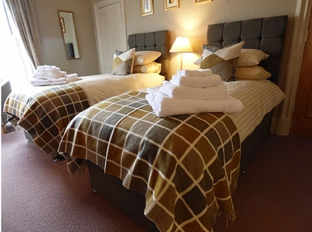 Thornsgill House B&B 4/25