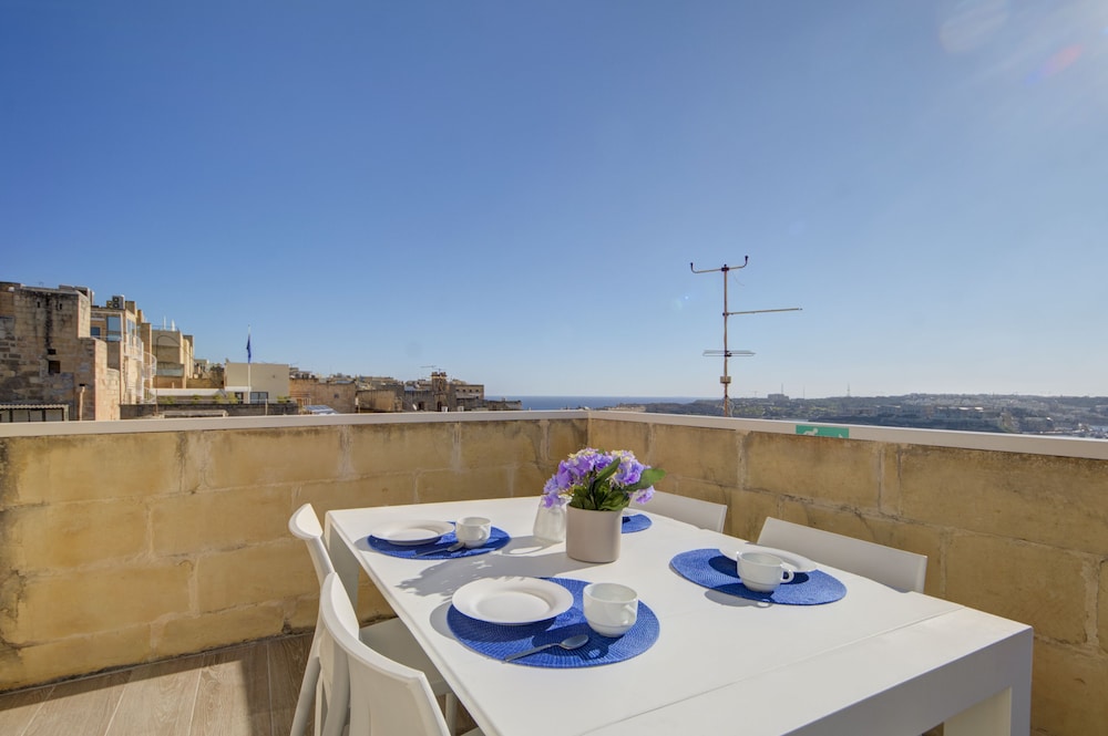 Tritoni harbour suites 39/55