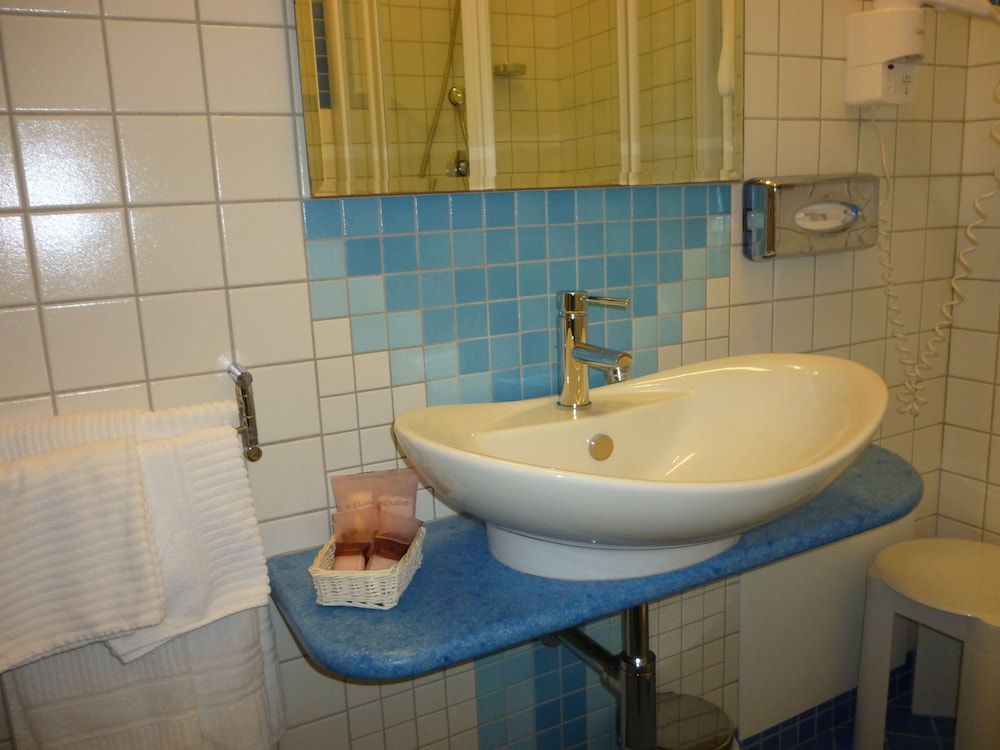 Elaia Garden Hotel 22/48