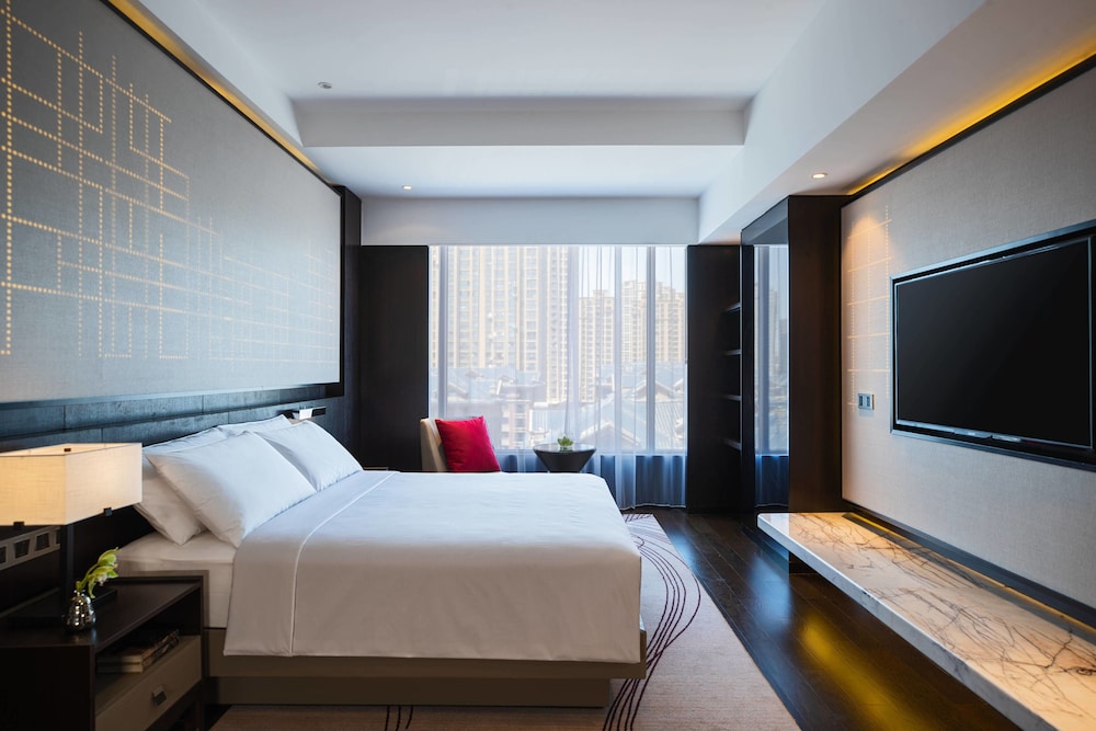 Renaissance Shenyang West Hotel 13/45