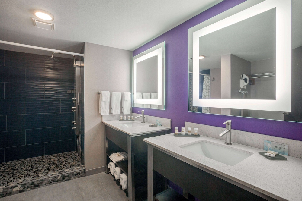 La Quinta Inn & Suites by Wyndham Branson 44/60