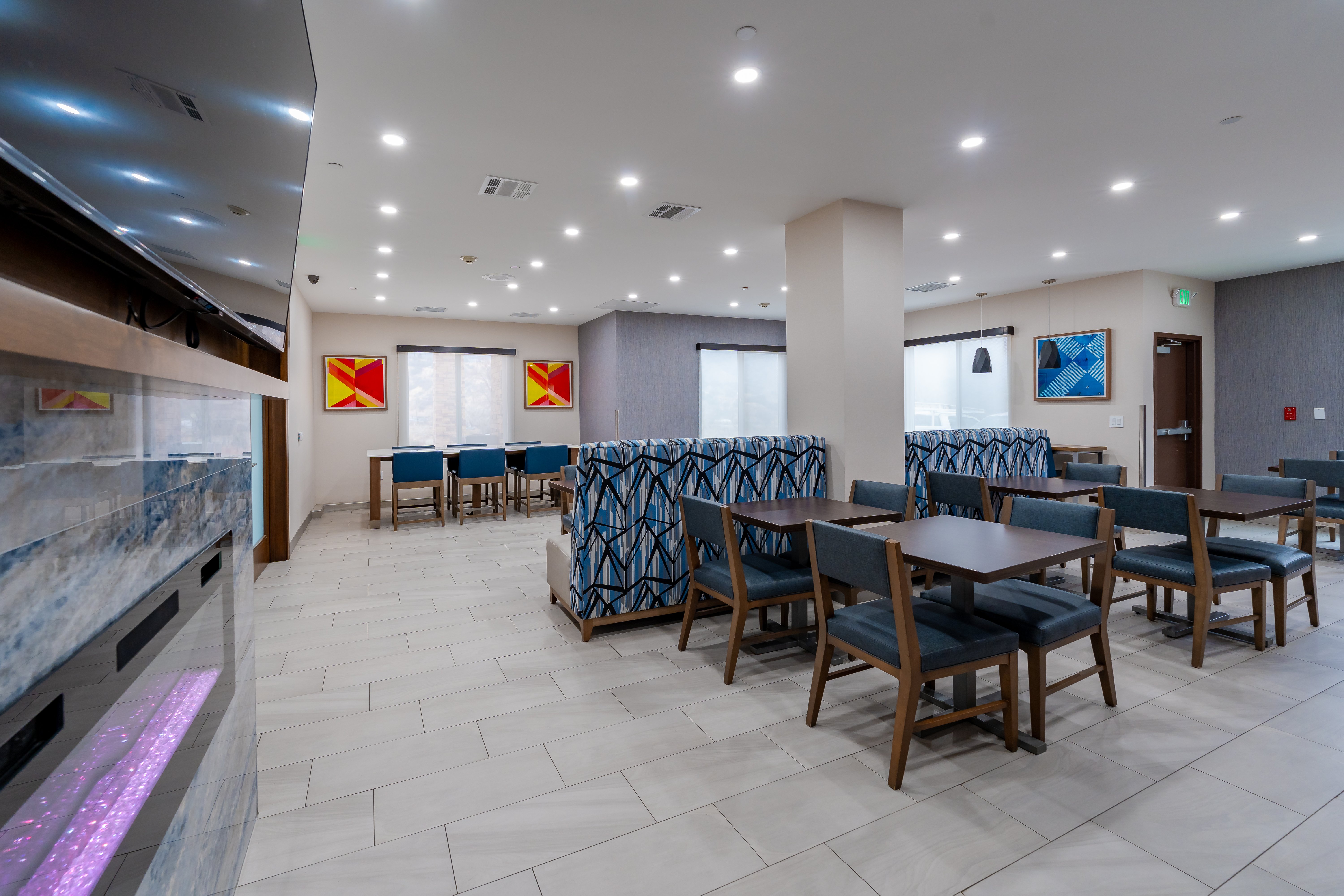 Holiday Inn Express Hotel & Suites Frazier Park 45/67
