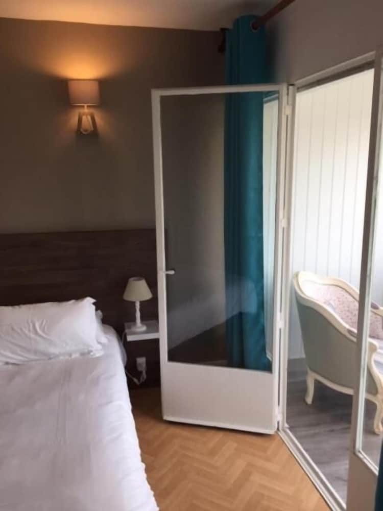 HOTEL BEAU RIVAGE 25/65