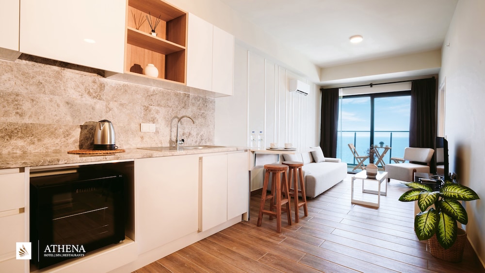 Athena Premium Hotels 30/50