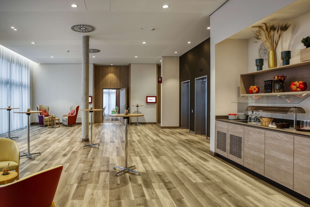 IntercityHotel Wiesbaden 31/50