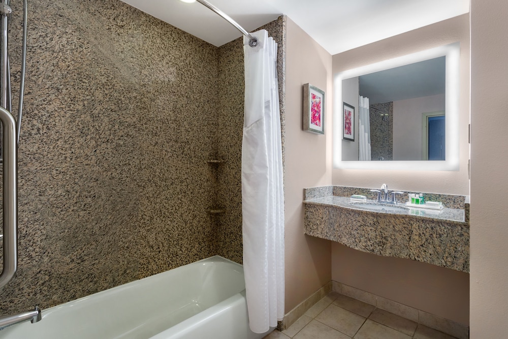 Holiday Inn Winter Haven 10/45