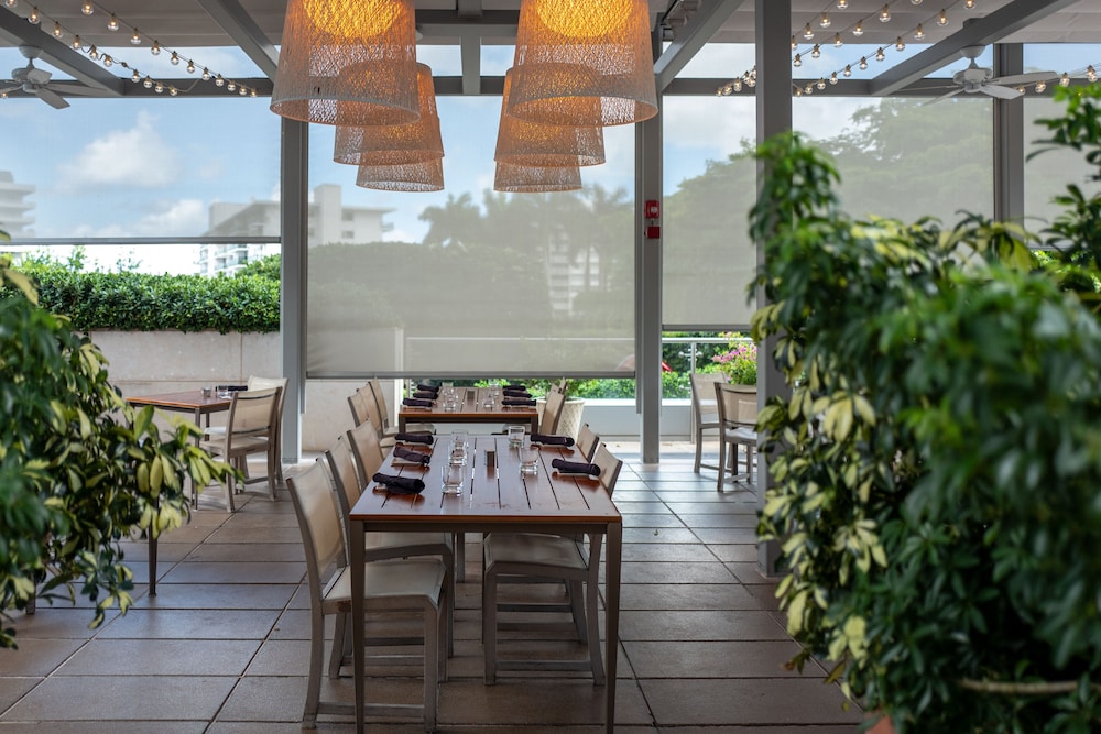 Four Seasons Hotel Miami 52/67