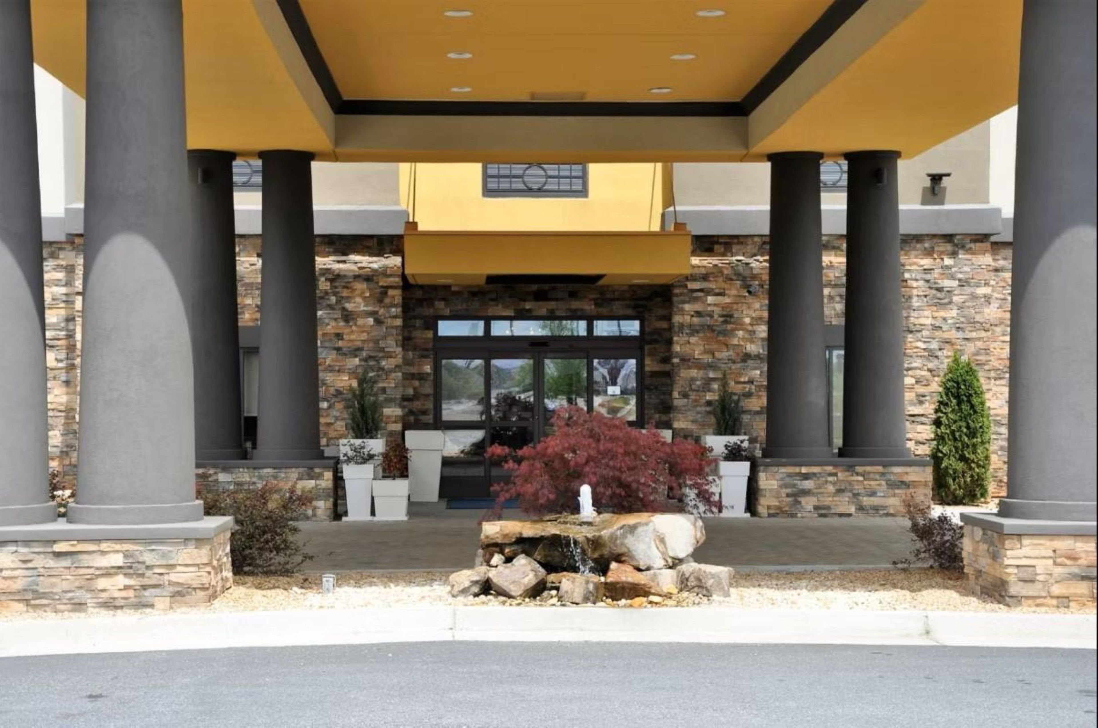 Holiday Inn Express Hotel and Suites Perry-National Fairground Area 2/68