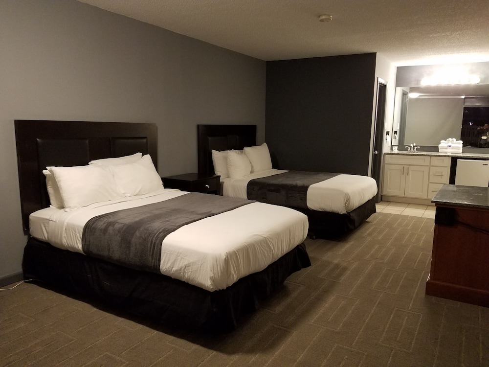 Ramada by Wyndham New Orleans detail