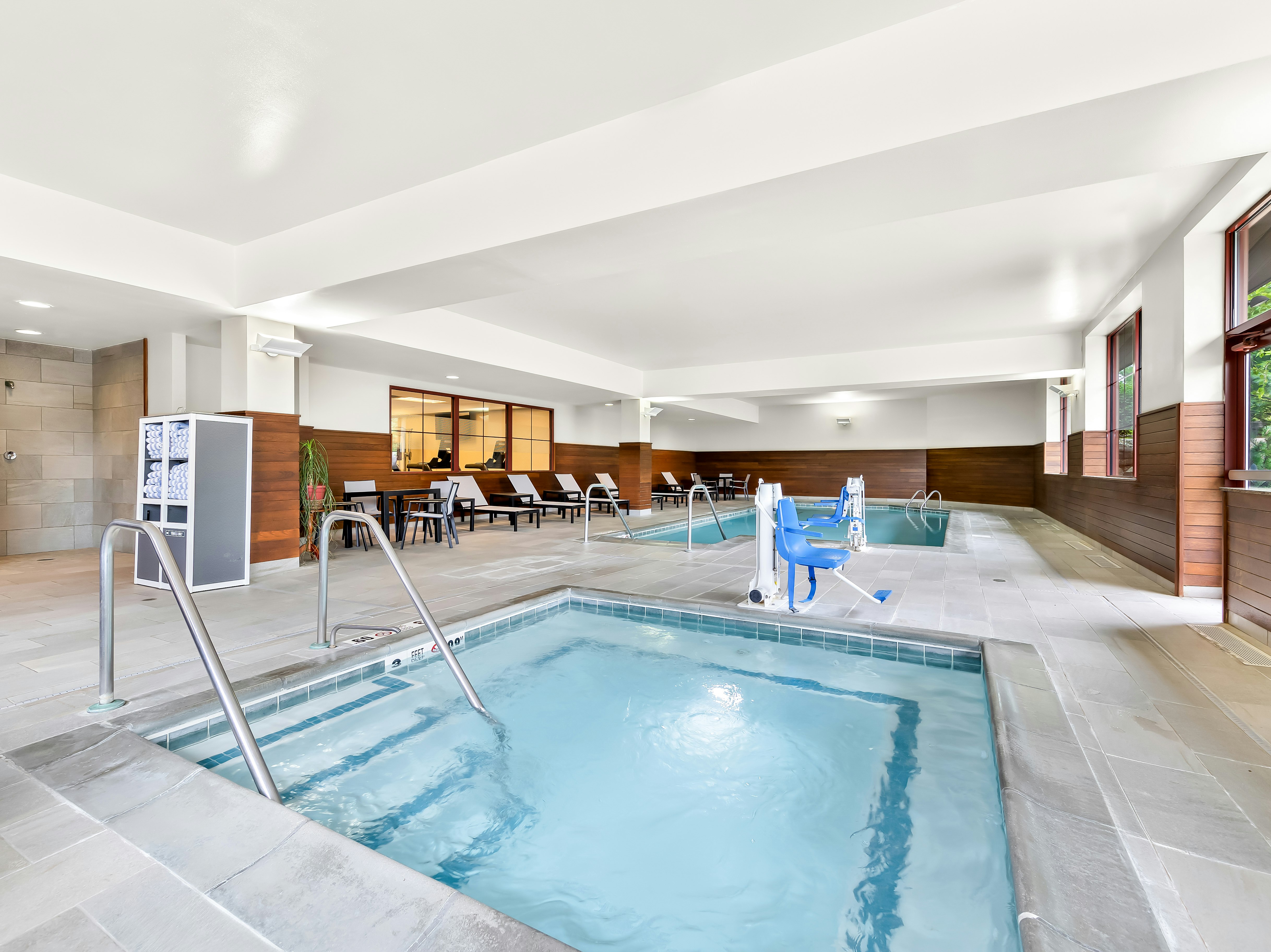 Hampton Inn And Suites Lake Placid 32/57