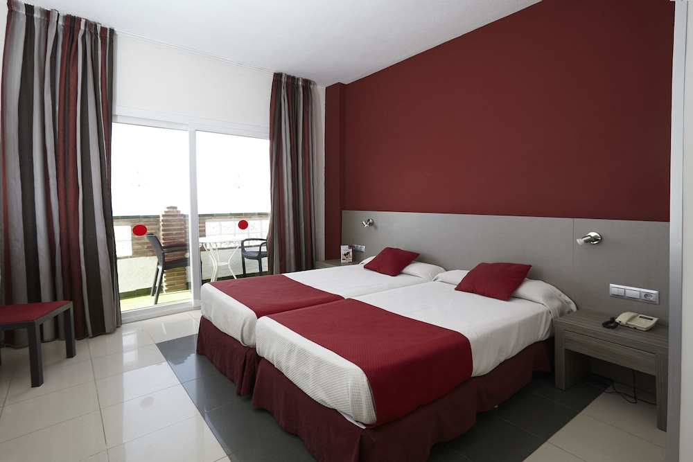 Hotel Nerja Club And Spa 18/66