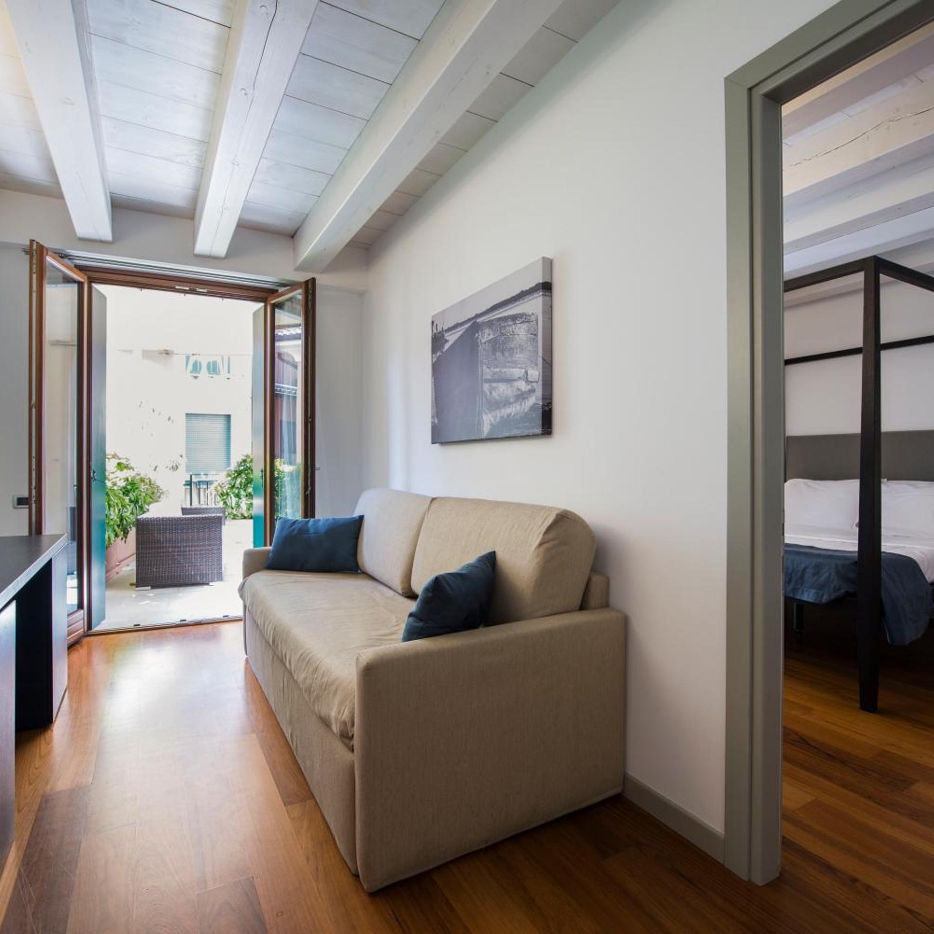 Room, Triple, Partial Lake View, Terrace, Hotel del Porto 3/4